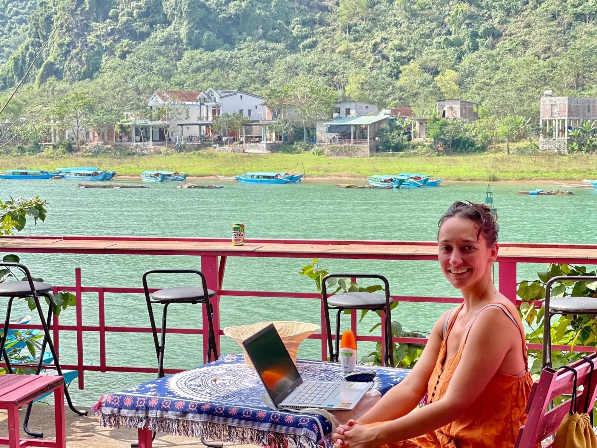 Cornflower Homestay Phong Nha Extérieur photo